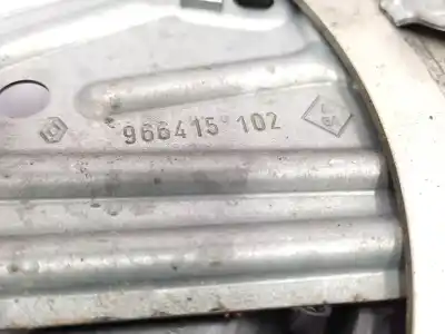 Автозапчастина б/у регулятор скла заднього правого для renault grand scénic iii (jz0/1_) 1.9 dci посилання на oem iam 827200006r  