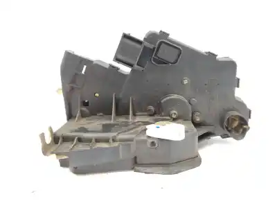 Second-hand car spare part left front door lock for bmw 3 (e46) 318 i oem iam references 7011241  51217011241