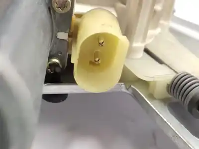 Peça sobressalente para automóvel em segunda mão elevador de vidros dianteiro direito por bmw 5 (e39) 523 i referências oem iam 67628360512 9030187 51338252394