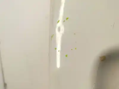 Peça sobressalente para automóvel em segunda mão porta de correr esquerda por renault kangoo (kc0/1_) d 65 1.9 (kc0e kc02 kc0j kc0n) referências oem iam 7751472430  