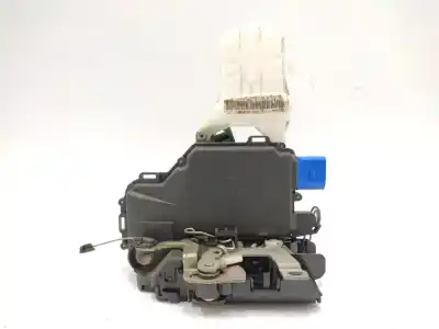 Peça sobressalente para automóvel em segunda mão fechadura da porta dianteira direita por volkswagen polo (9n_, 9a_) 1.2 12v referências oem iam 3b1837016cb