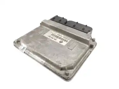 Peça sobressalente para automóvel em segunda mão centralina de motor uce por volkswagen polo (9n_, 9a_) 1.2 12v referências oem iam 03e906033l