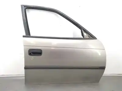 Автозапчастина б/у передні праві двері для OPEL ASTRA F (T92) 1.6 I 16V (F19, M19) Посилання на OEM IAM   