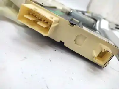 Second-hand car spare part passenger side right window regulator for citroen c4 i (lc_) 1.6 hdi oem iam references 9222v0   Second-hand car spare part passenger side right window regulator for citroen c4 i (lc_) 1.6 hdi oem iam references 9222v0