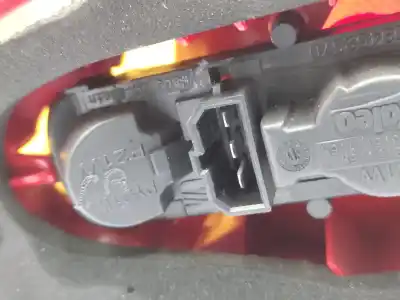 Second-hand car spare part right tailgate light for seat leon (1p1) 1.6 tdi oem iam references 1p0945112d  