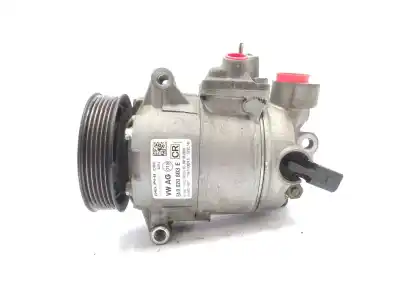 Peça sobressalente para automóvel em segunda mão Compressor De Ar Condicionado A/a A/c por SEAT LEON (1P1) 1.6 TDI Referências OEM IAM 5N0820803E  5N0820803C