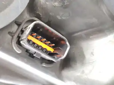 Автозапчасти б/у правая фара за citroen c4 picasso i monospace (ud_) 1.6 hdi 110 ссылки oem iam 6206v1  