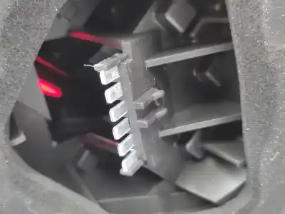 Pezzo di ricambio per auto di seconda mano lampada posteriore sinistra per opel corsa d (s07) 1.3 cdti (l08, l68) riferimenti oem iam 13188047 89038958 93189098