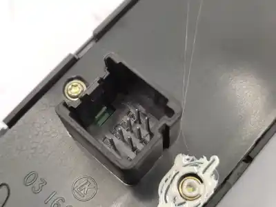 Pièce détachée automobile d'occasion commande de lève vitre avant gauche pour ford focus i (daw, dbw) 1.6 16v références oem iam 3m5t14529cd  1430007