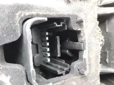 Peça sobressalente para automóvel em segunda mão farolim traseiro esquerdo por renault scénic ii (jm0/1_) 1.9 dci (jm0g, jm12, jm1g, jm2c) referências oem iam 8200493374  