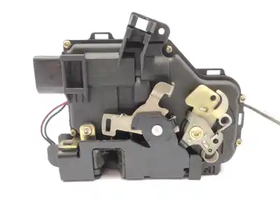 Peça sobressalente para automóvel em segunda mão fechadura da porta dianteira direita por audi a2 (8z0) 1.4 tdi referências oem iam 8z1837016d  
