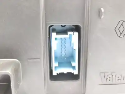 Автозапчасти б/у климат-контроль за renault scénic ii (jm0/1_) 1.9 dci (jm0g, jm12, jm1g, jm2c) ссылки oem iam 8200344842  