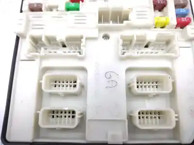 Автозапчасти б/у блок реле/предохранителей за renault grand scénic iii (jz0/1_) 1.6 dci (jz00, jz12) ссылки oem iam 284b61770r  