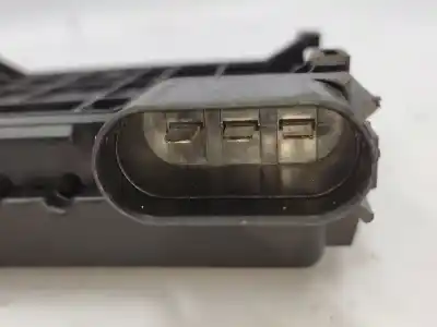 Peça sobressalente para automóvel em segunda mão caixa de fusíveis e relés por seat toledo ii (1m2) 1.9 tdi referências oem iam 1j0937550ab  1j0937617d