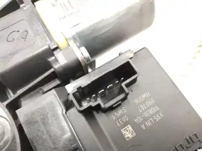 Peça sobressalente para automóvel em segunda mão elevador de vidros dianteiro direito por renault scénic iii (jz0/1_) 1.9 dci (jz0j, jz1j, jz1k, jz1s) referências oem iam 807300011r  