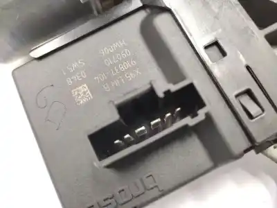 Peça sobressalente para automóvel em segunda mão elevador de vidros traseiro esquerdo por renault scénic iii (jz0/1_) 1.9 dci (jz0j, jz1j, jz1k, jz1s) referências oem iam 827310004r  