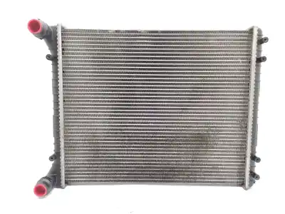 Peça sobressalente para automóvel em segunda mão Radiador De água por AUDI A2 (8Z0) 1.4 TDI Referências OEM IAM 8Z0121251D  