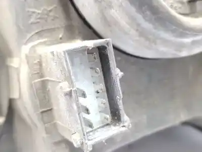 Pezzo di ricambio per auto di seconda mano faro anteriore destro per opel corsa c (x01) 1.7 dti (f08, f68) riferimenti oem iam 9196232 89302125 