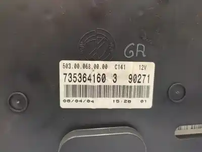 Peça sobressalente para automóvel em segunda mão quadrante por fiat idea (350_) 1.4 16v referências oem iam 735364160  