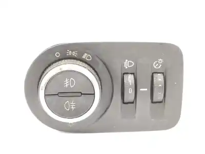 Second-hand car spare part headlights switch for opel corsa d (s07) 1.2 (l08, l68) oem iam references 13310331