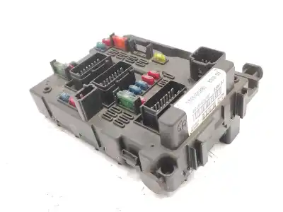 Pièce détachée automobile d'occasion boîtes à fusibles pour citroen xsara (n1) 2.0 hdi 90 références oem iam 9646405280