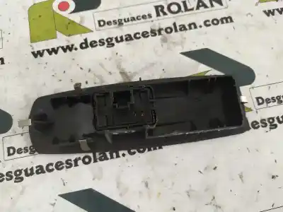 Second-hand car spare part right front power window switch for renault laguna iii expression oem iam references   
