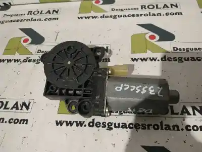 Pezzo di ricambio per auto di seconda mano Motore Alzacristalli Anteriore Destro per FORD FIESTA (CBK) Fun Riferimenti OEM IAM 0130821939  