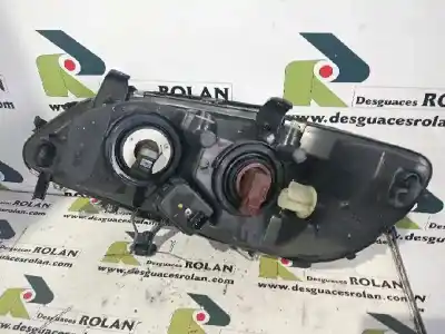 Second-hand car spare part right headlight for opel zafira a elegance oem iam references   