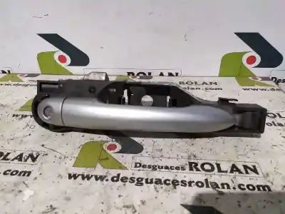 Second-hand car spare part exterior left front door handle for renault clio iii dynamique oem iam references  Second-hand car spare part exterior left front door handle for renault clio iii dynamique oem iam references
