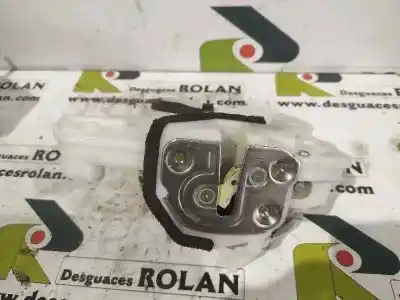 Second-hand car spare part left front door lock for mazda 3 lim. () style oem iam references   