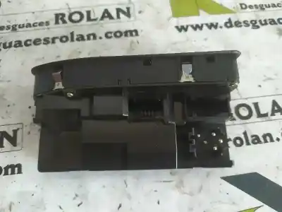 Second-hand car spare part left front power window switch for bmw 5 (e39) 525 tds oem iam references 8368966  