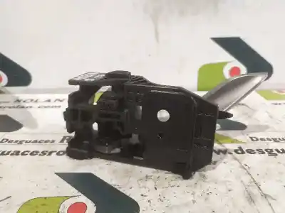 Second-hand car spare part interior right rear handle for mazda 3 lim. () style oem iam references   