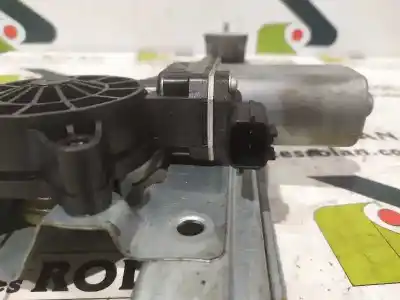 Автозапчастина б/у регулятор переднього правого скла для dacia dokker laureate посилання на oem iam   