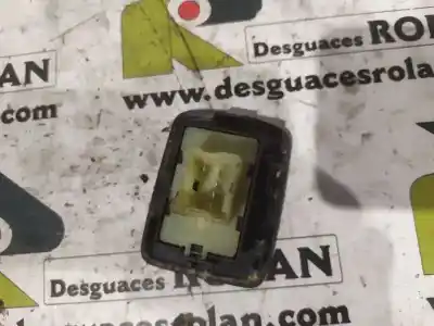 Автозапчастина б/у передній правий віконний вимикач для dacia dokker laureate посилання на oem iam   