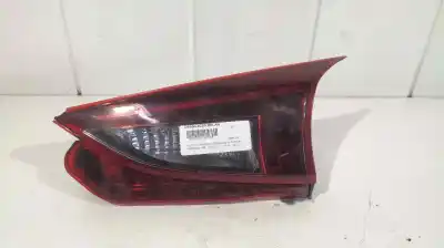 Pièce détachée automobile d'occasion feu arrière droit intérieur pour mazda 3 lim. () style références oem iam 