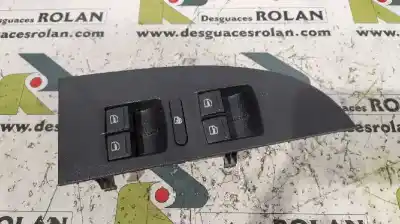 Recambio de automóvil de segunda mano de mando elevalunas delantero izquierdo para seat leon (1p1) 2.0 tdi referencias oem iam 1k4959857b  