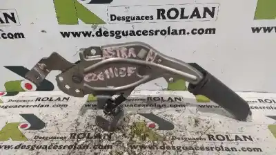 Recambio de automóvil de segunda mano de palanca freno de mano para opel astra h berlina cosmo referencias oem iam 13122454  