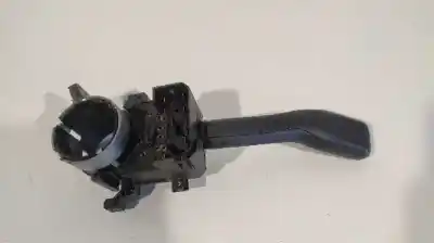 Peça sobressalente para automóvel em segunda mão comutador de piscas  por audi a3 (8l) 1.9 tdi referências oem iam 8l0953513g  
