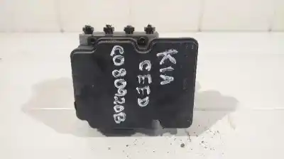 Peça sobressalente para automóvel em segunda mão abs por kia cee'd (jd) 1.4 crdi 90 referências oem iam 6158945200  