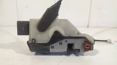 Peça sobressalente para automóvel em segunda mão fechadura da porta traseira direita por peugeot 208 style referências oem iam 9812501180