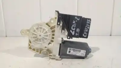 Peça sobressalente para automóvel em segunda mão motor elevador vidro traseiro direito por seat leon (1p1) 2.0 tdi referências oem iam 1k0959704n