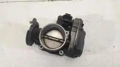 Pièce détachée automobile d'occasion BOITIER DE PAPILLON pour AUDI A4 BERLINA (B5)  Références OEM IAM 058133063C  
