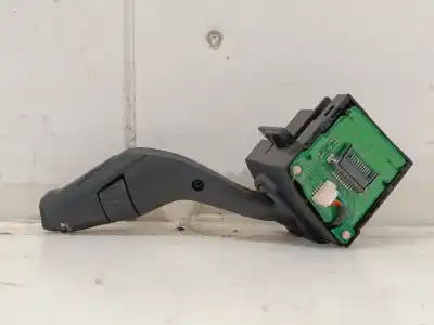 Pezzo di ricambio per auto di seconda mano comando pulito per ford focus lim. (cb8) edition riferimenti oem iam av6t17a553ad  