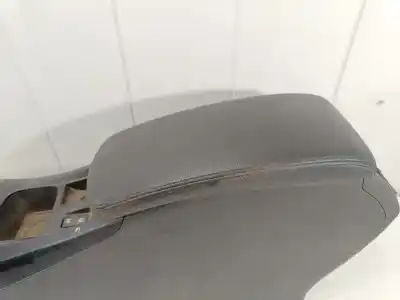 Pezzo di ricambio per auto di seconda mano bracciolo centrale per renault laguna iii expression riferimenti oem iam   