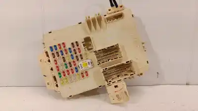 Peça sobressalente para automóvel em segunda mão Caixa De Fusíveis E Relés por HYUNDAI I40 Comfort Referências OEM IAM 919503Z11113  