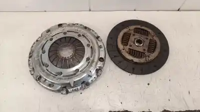 Peça sobressalente para automóvel em segunda mão KIT DE EMBREAGEM por VOLKSWAGEN GOLF IV BERLINA (1J1)  Referências OEM IAM 699295  