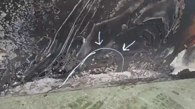 Peça sobressalente para automóvel em segunda mão porta dianteira direita por bmw 1 (f20) 118 d referências oem iam 