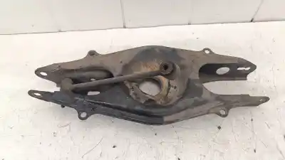 Recambio de automóvil de segunda mano de brazo suspension inferior trasero izquierdo para mercedes clase c (w204) berlina 3.0 cdi cat referencias oem iam   