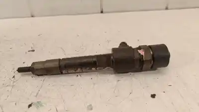 Pezzo di ricambio per auto di seconda mano Iniettore per FIAT STILO MULTI WAGON (192_) 1.9 D Multijet Riferimenti OEM IAM 0445110276  