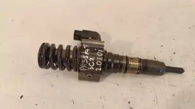 Pièce détachée automobile d'occasion injecteur pour volkswagen passat berlina (3c2) 2.0 tdi références oem iam 000130073sx  